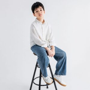 The Relaxed Straight-Leg Jean